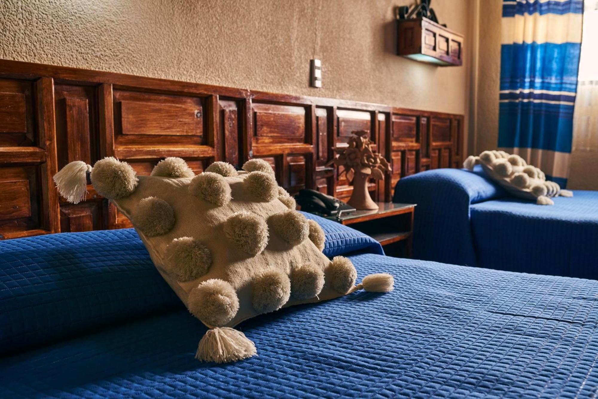 Hotel Palacio De Moctezuma San Cristobal de las Casas Luaran gambar