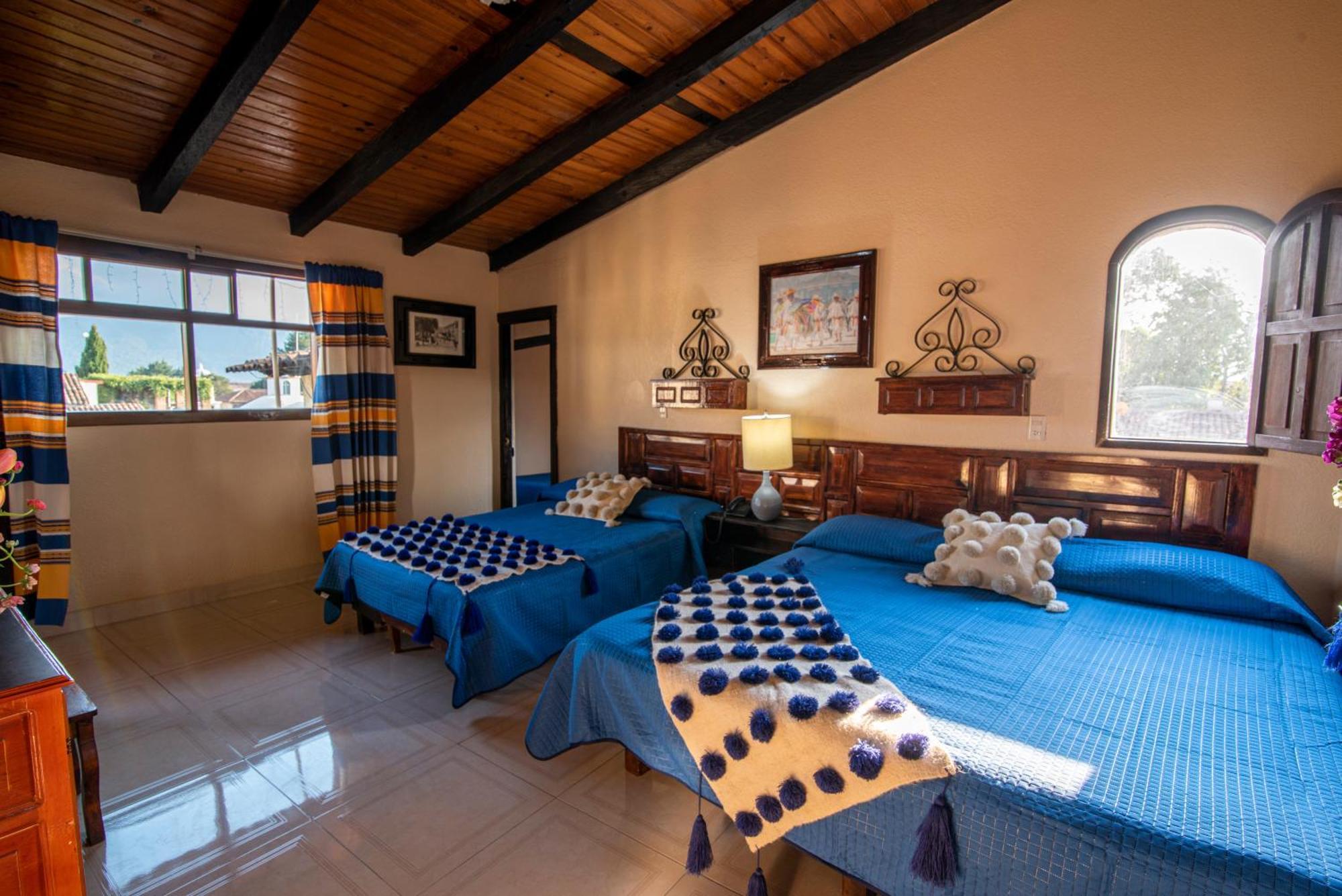 Hotel Palacio De Moctezuma San Cristobal de las Casas Luaran gambar