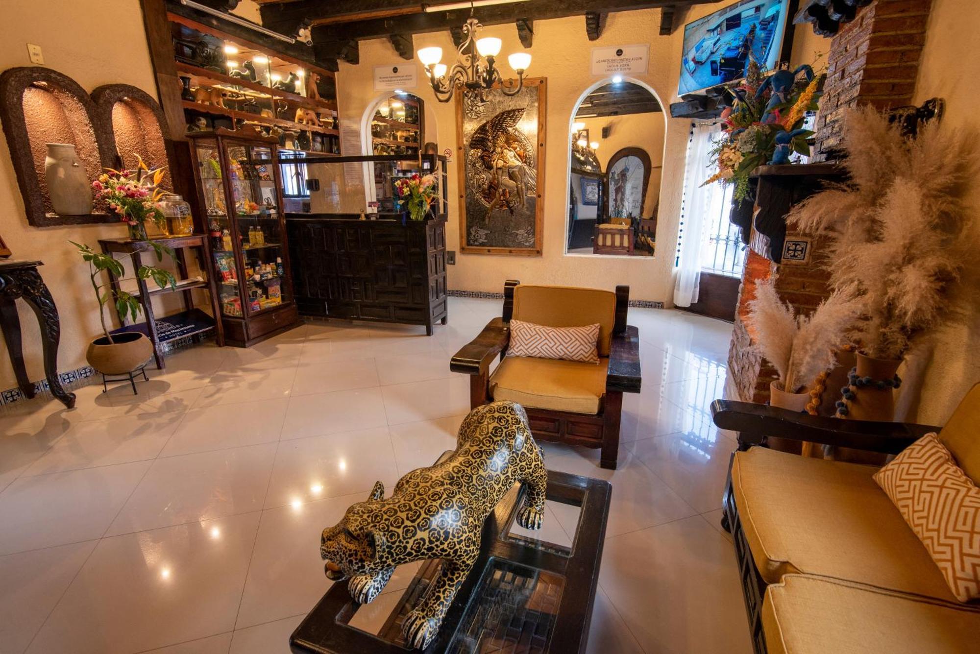 Hotel Palacio De Moctezuma San Cristobal de las Casas Luaran gambar